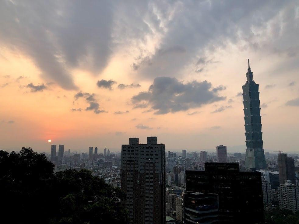 Xiangshan Sunset Taipei